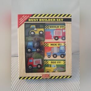Busy Builder Set Wood Works Construction Vehicle Set Play Mat 3 Board Books